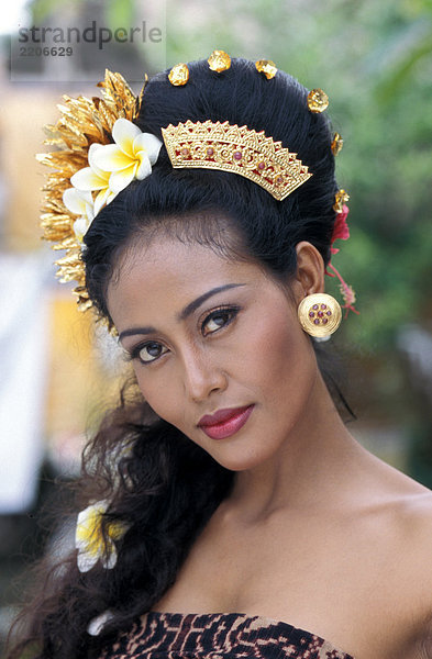 Porträt von balinesischen Tänzer  Bali  Indonesien