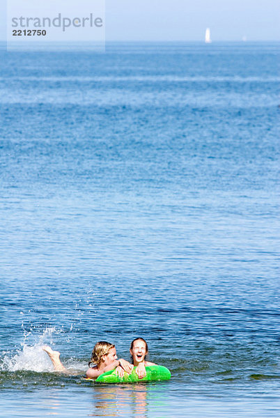 Freunde im Wasser