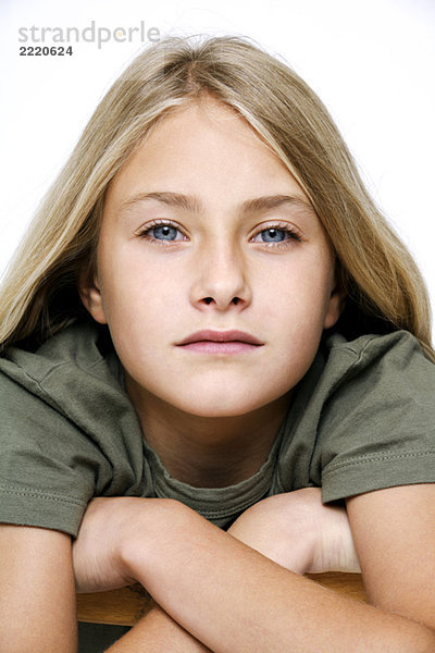 Porträt eines Mädchens (13-14)