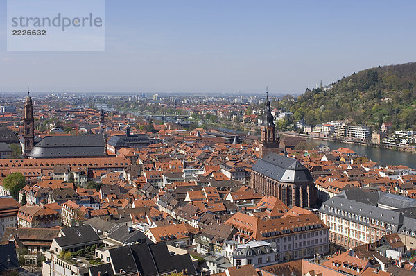 Luftbild von Stadt  Kirche der Heilige Geist  Fluss Neckar  Heidelberg  Deutschland