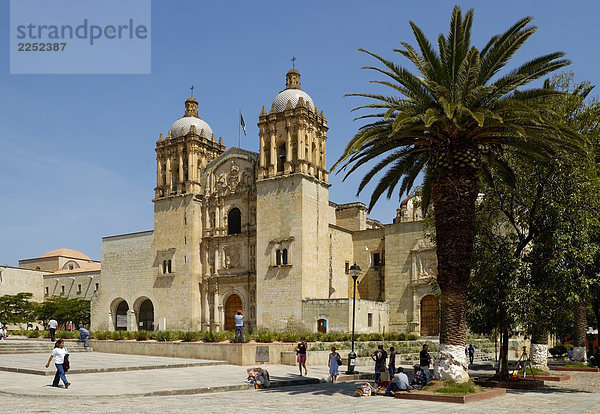 Fassade der Kirche  Santo Domingo  Oaxaca  Mexiko