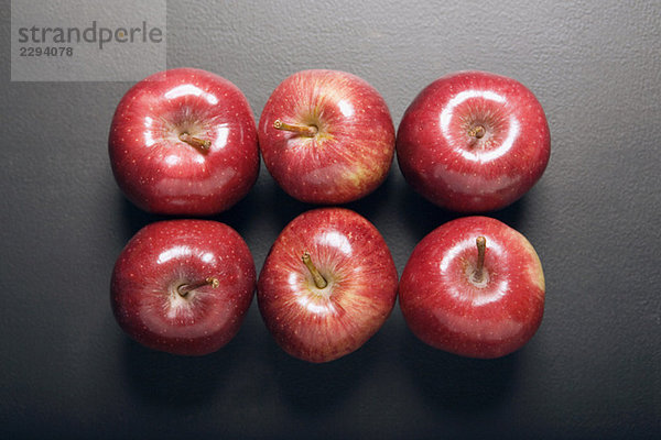 Rote Äpfel  erhöhte Ansicht