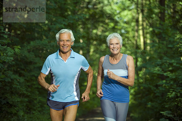 Seniorenpaar Jogging  Portrait