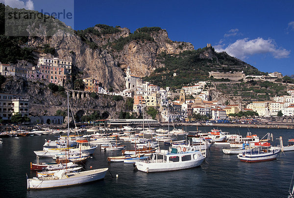 Kampanien Amalfi. Boote