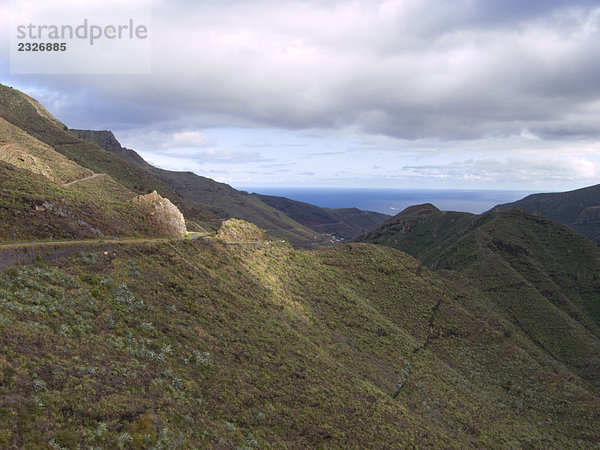 Bewölkung Himmel über Gebirge  La Gomera  Kanaren  Spanien