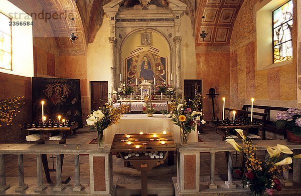 Toskana  Insel Elba  Innenraum der Kirche Madonna del Monte
