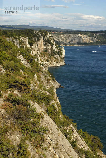 Italien  Friuli Venezia Giulia  Duino bay