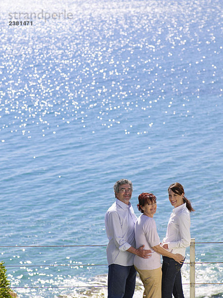 Familienportrait am Meer