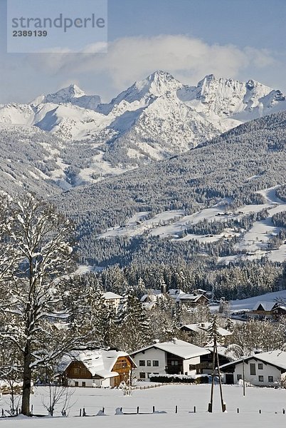 Berg Gebäude Hintergrund Dorf Österreich Niedere Tauern Ramsau am Dachstein