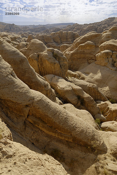Felsformationen auf Landschaft  Petra  Wadi Musa  Jordanien