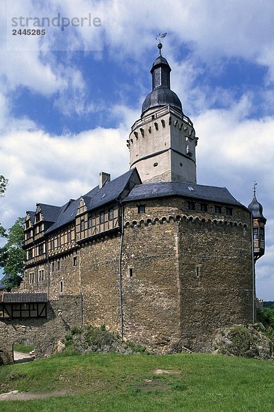 Wolken über Burg  Harz  Sachsen-Anhalt  Deutschland