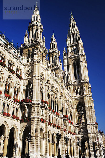 Österreich  Wien  Rathaus  Rathaus  das Rathaus (Rathaus) wurde von Friedrich von Schmidt entworfen und im Jahre 1883 abgeschlossen.
