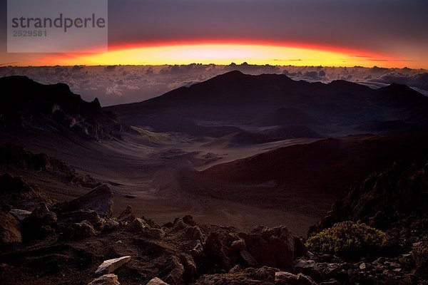 Vulkan Haleakala Krater auf Sunrise  Maui  Hawaii