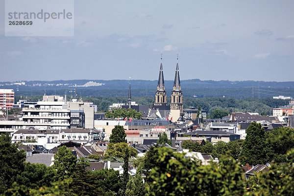 Germany  Bonn  Cityscape with Cathedral