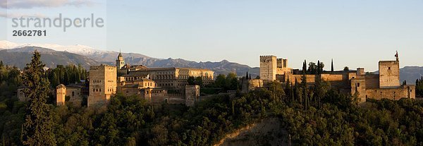 Palast auf der Hill  Alhambra Palace  Granada  Andalusien  Spanien