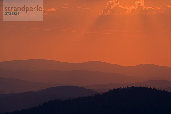 Deutschland  Bayerischer Wald  Lusen bei Sonnenuntergang