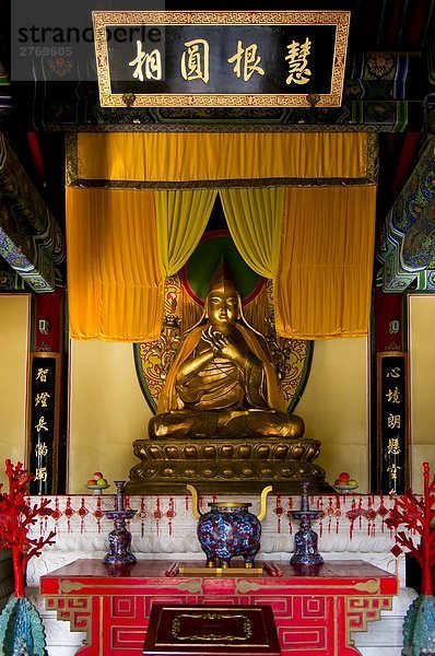 Statue von Buddha Tempel  Yong An Tempel  Beihai-Park. Peking  China
