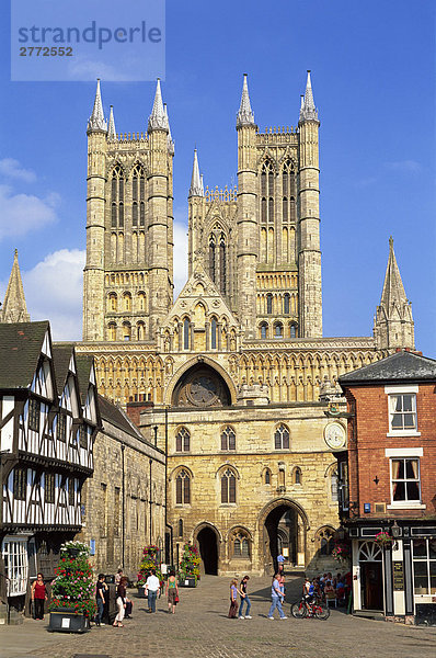 10850056  UK  Lincoln City  Großbritannien  Großbritannien  England  Lincolnshire  Altstadt  Lincoln  die Kathedrale von Lincoln  Kathedrale  Kathedralen  Religion  religiöse  Tourismus  Reisen  Urlaub  Urlaub