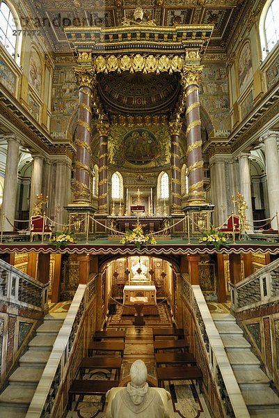 Päpste Altar in der Kirche Santa Maria Maggiore  Piazza Santa Maria  Rom  Latium