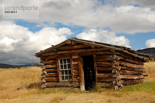 Blockhaus in Geisterstadt  Nevada City  Montana  USA