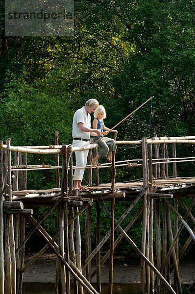 Menschlicher Vater Sohn angeln