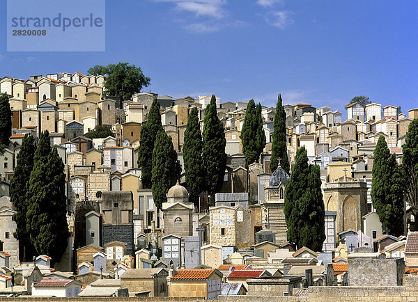 Friedhof auf Sizilien