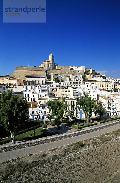 Gebäude der Stadt  Dalt Vila  Ibiza-Stadt  Ibiza  Balearen Inseln  Spanien