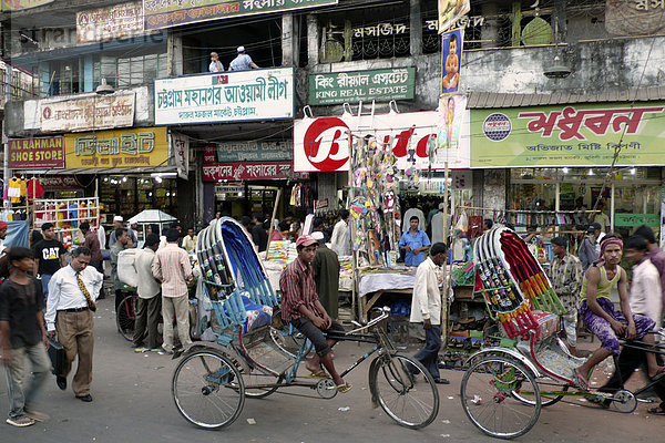 Bangladesch  Dhaka  Rikscha Verkehr