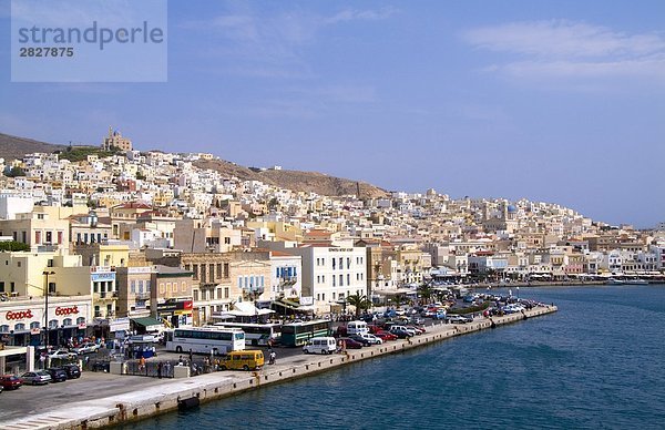 Hafen von Syros  Griechenland