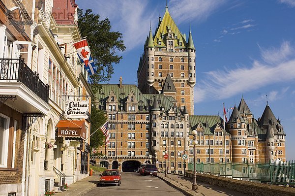 Chateau Frontenac und andere Hotels  Quebec City  rue zusammen Laporte  Québec  Kanada.