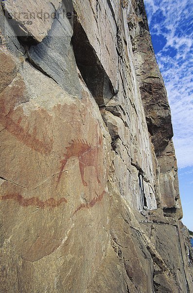 Native Petroglyph bei Agawa Felsen  Lake Superior provincial Park  Ontario  Kanada.