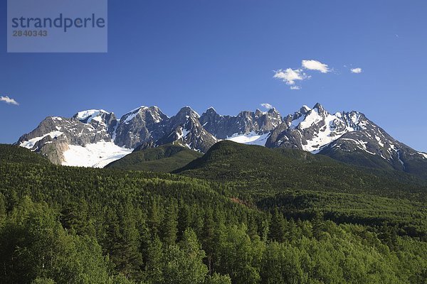 Die sieben Schwestern Berge in Kitwanga  British Columbia  Kanada.