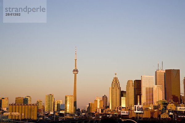 Toronto Skyline am Morgen vom Osten  Toronto  Ontario  Kanada.