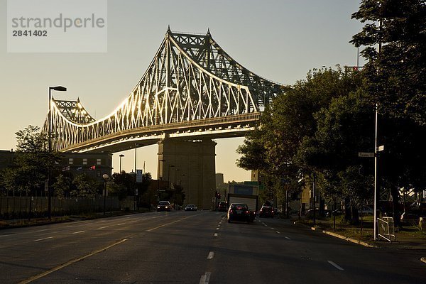 Jacques-Cartier-Brücke in den frühen Morgenstunden  Montreal  Quebec  Kanada.