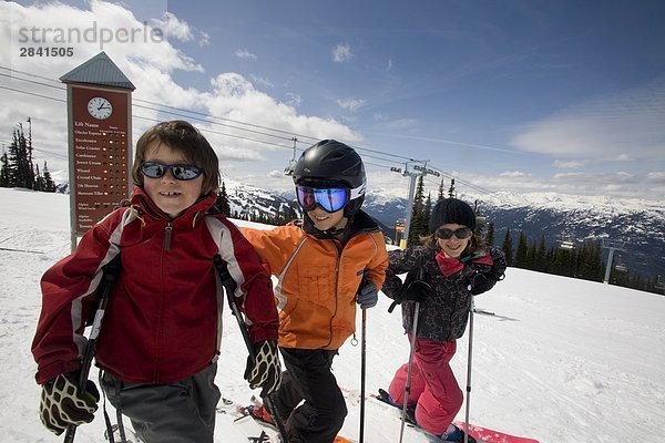 Jungen Skifahrer auf Whistler Mountain  British Columbia  Kanada.