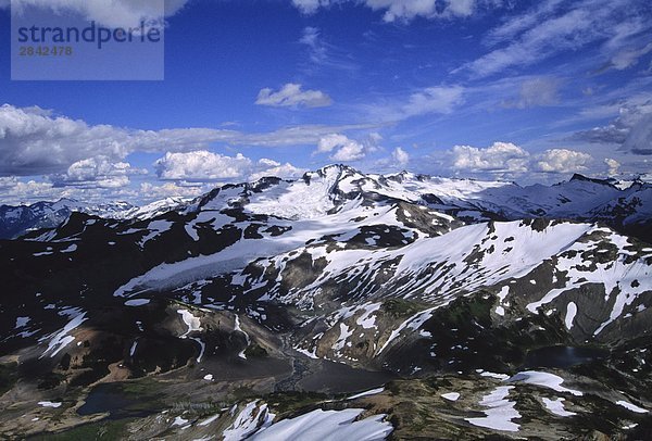 Caslte Towers Berg in der Ferne Garibaldi Provincial Park  Britsh Columbia  Kanada.