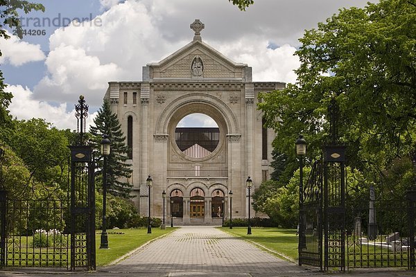 Fassade der Kathedrale St. Boniface in der alten französischen Viertel von Bonifatius  Winnipeg  Manitoba  Kanada