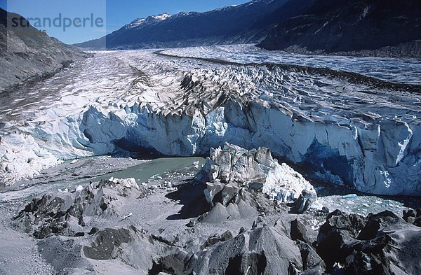 Eis blau Bucht British Columbia Kanada