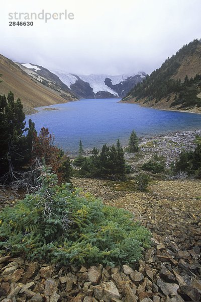 Elton See  am Oberlauf des Stein  ist bekannt für seine spektakulären Turqoise Farbe  British Columbia  Kanada.