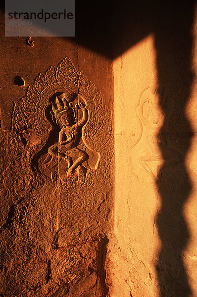 Süd-Ost-Asien  Kambodscha  Siem Reap  Angkor Wat  geschnitzt Detail an Wand