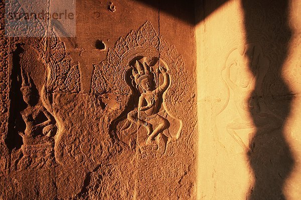 Süd-Ost-Asien  Kambodscha  Siem Reap  Angkor Wat  geschnitzt Detail an Wand