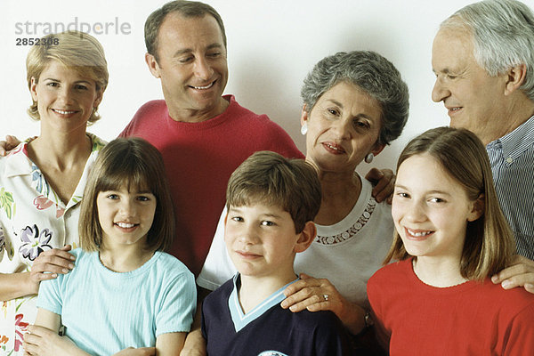 Mehrgenerationen-Familienportrait