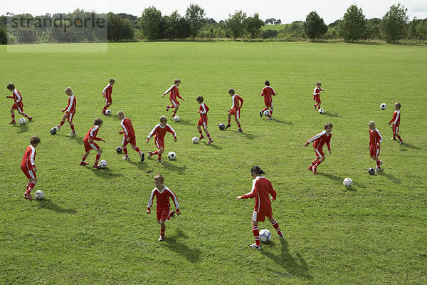 Ausbildung junger Fußballspieler