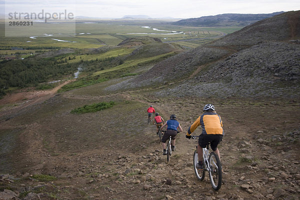 Island  Männer Mountainbike Downhill  Rückansicht