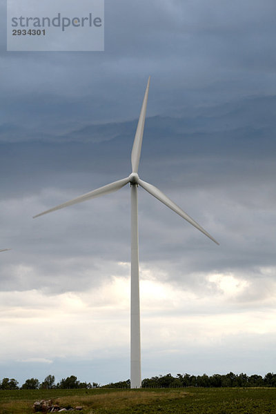 Single wind turbine  Tiverton  Bruce Peninsula  Ontario