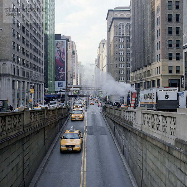 Taxis auf einer Straße in New York City