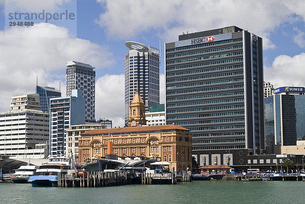 Ferry Building  neue Bürogebäude  Aukland  Neuseeland.