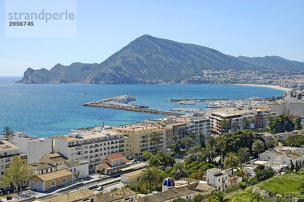 Blick von Altea zum Hafen und L`Albir   Costa Blanca  Spanien