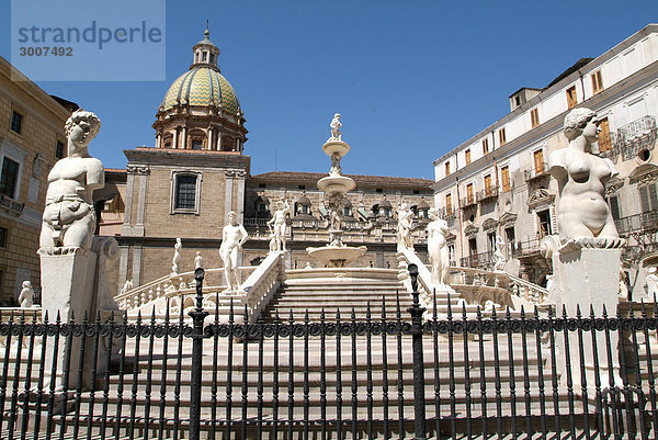 10851736  Italien  Sizilien  Palermo Stadt  Piazza Pret
