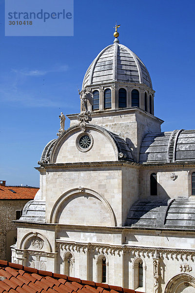 Oberbau und Kuppel der Kathedrale Sveti Jakov  Sibenik  Kroatien